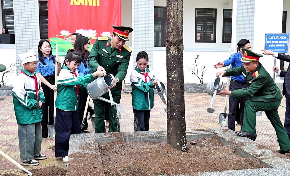 Xuân Mai phát động Tết trồng cây đời đời nhớ ơn Bác Hồ- Ảnh 6.