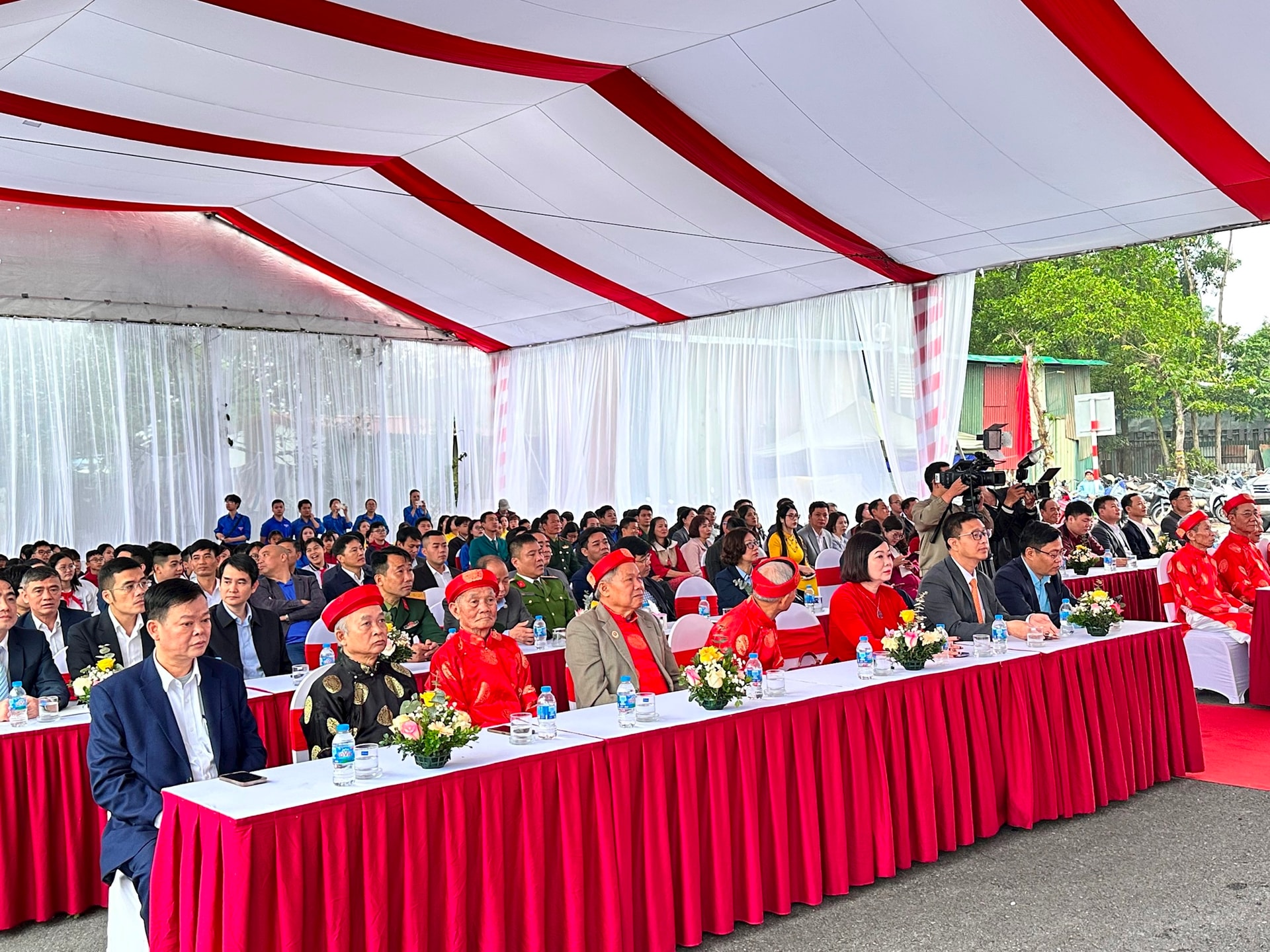 Xã Đại Thanh phát động Tết trồng cây, khởi công tuyến đường liên xã- Ảnh 1.