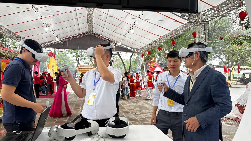 “Lễ hội số” Cổ Loa - điểm mới hiện thực hóa Nghị quyết 57-NQ/TW- Ảnh 6.