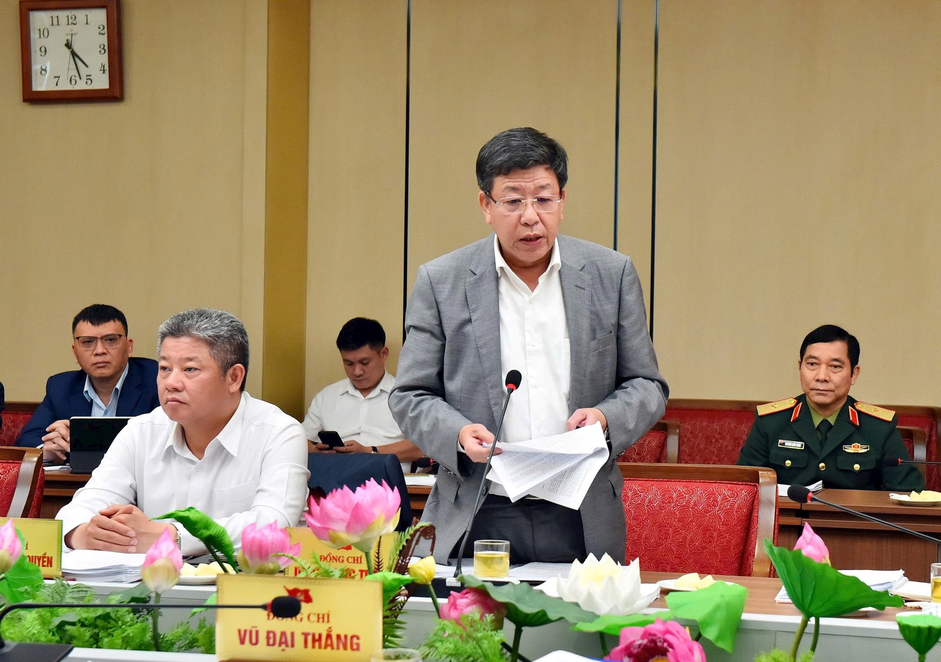 Triển khai ngay các nhiệm vụ, tạo đột phá ngay từ những ngày đầu năm- Ảnh 2.