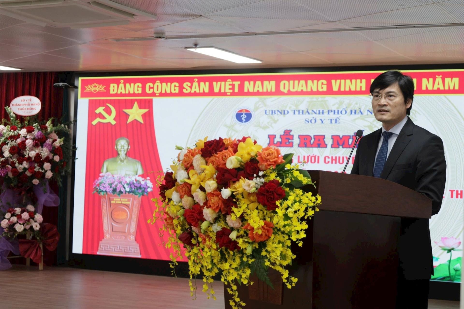 Ra mắt các Mạng lưới chuyên ngành, Câu lạc bộ lãnh đạo y tế Thủ đô- Ảnh 1.