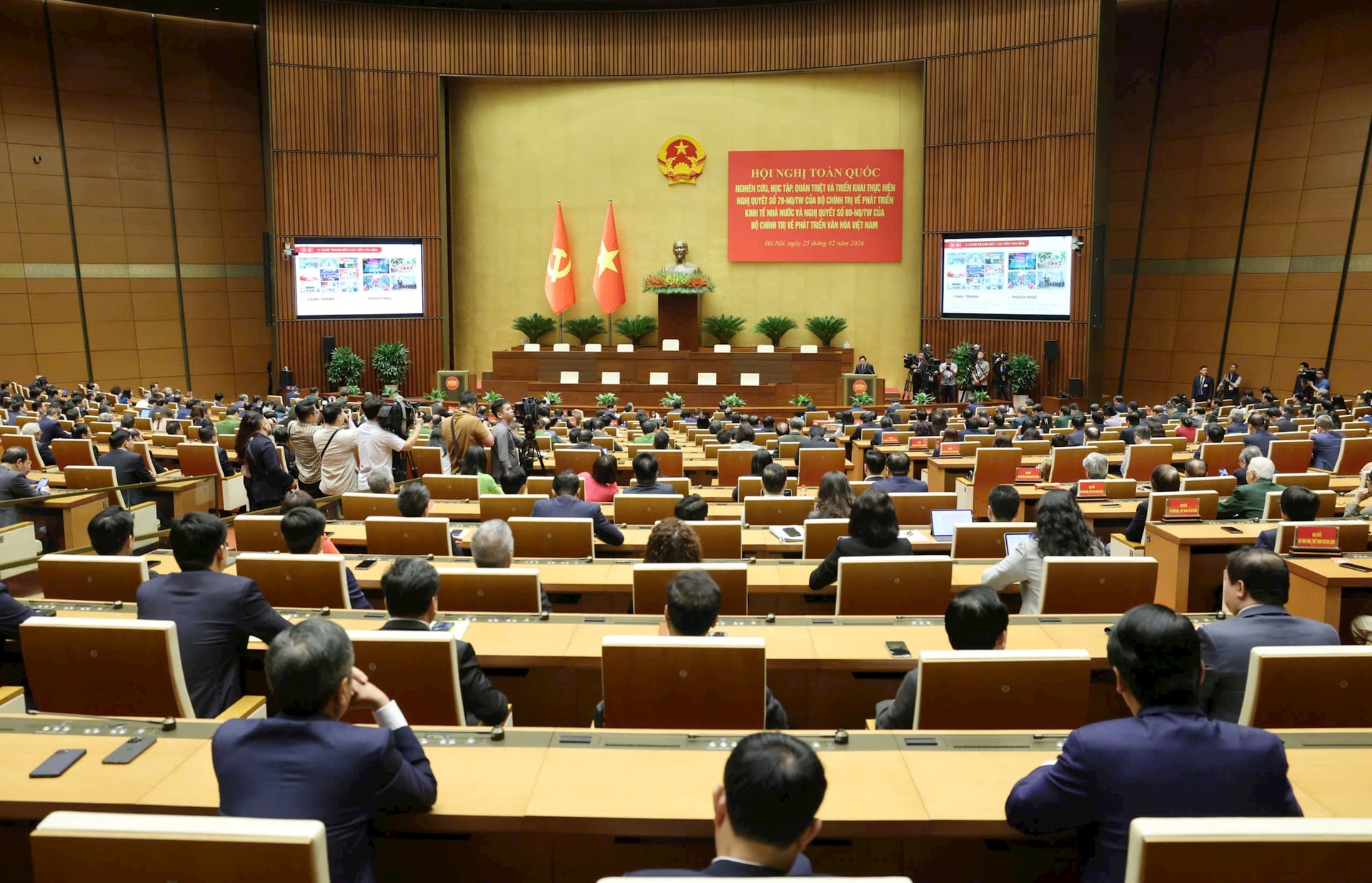 Tiếp tục phát huy vai trò chủ đạo của kinh tế nhà nước trong bối cảnh mới- Ảnh 1.