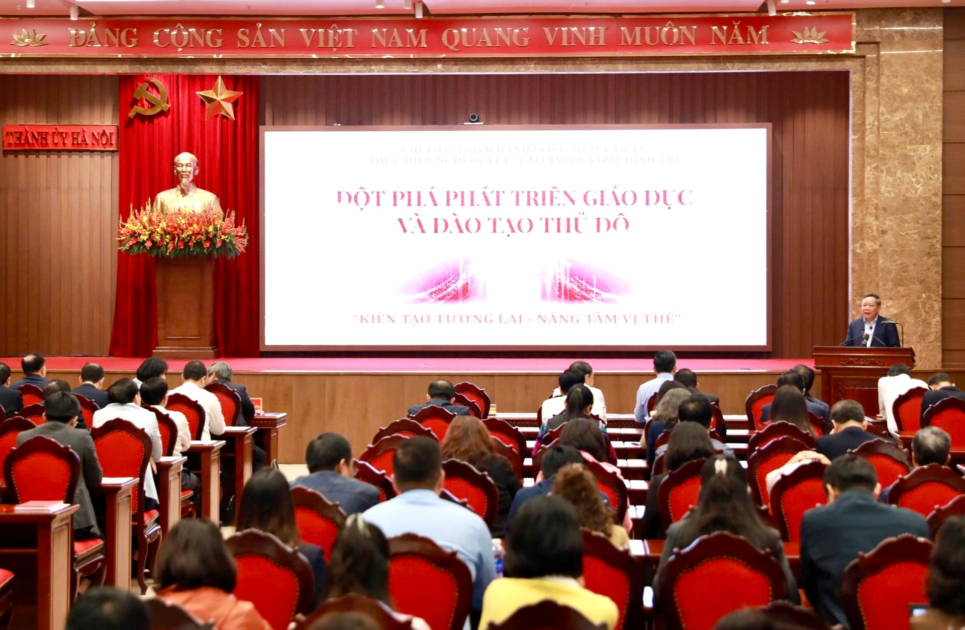 Khẳng định vai trò tiên phong, gương mẫu của Hà Nội trong cụ thể hóa, đưa ngay các chủ trương của Trung ương vào thực tiễn- Ảnh 3.