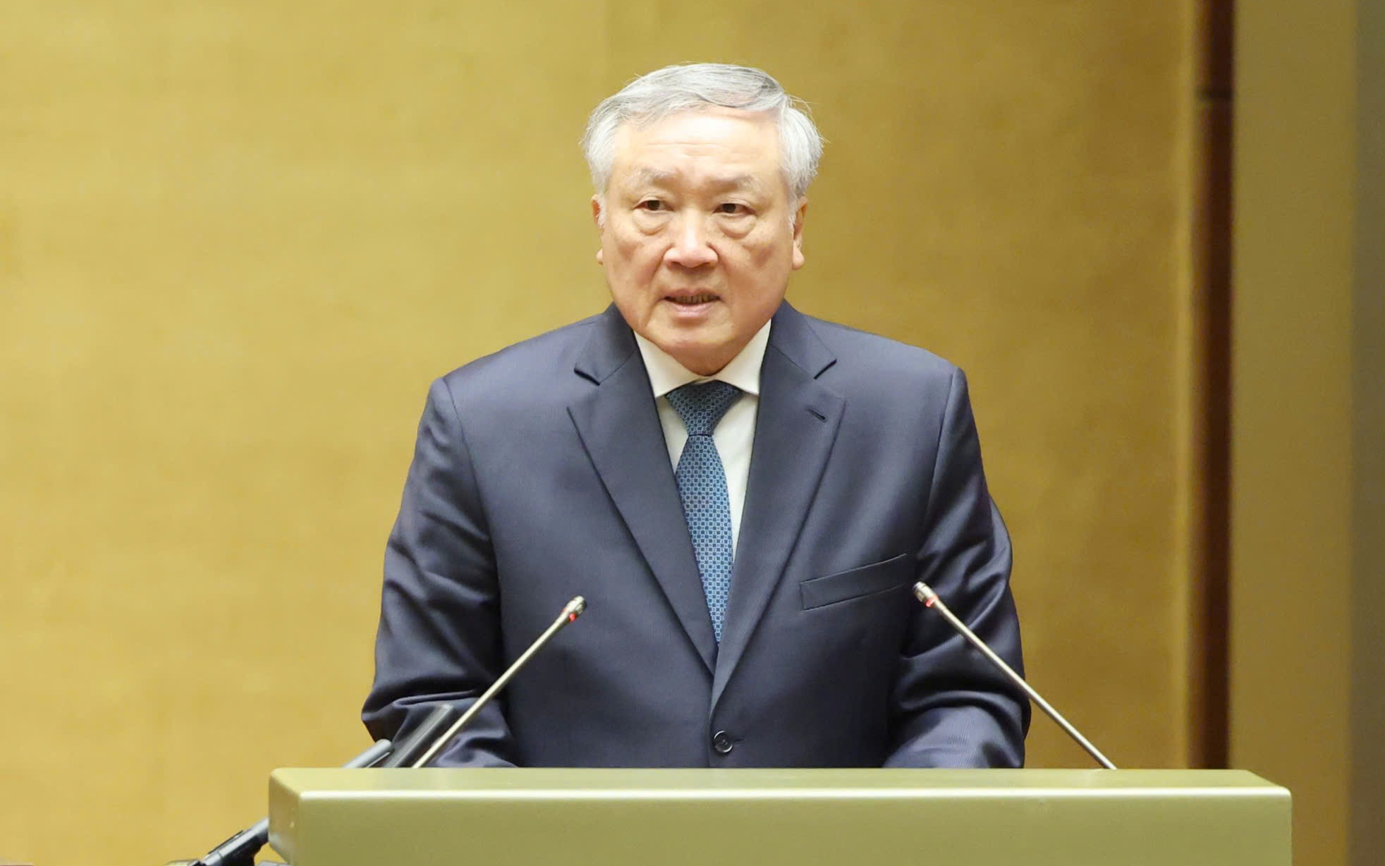 Phó Thủ tướng Thường trực Chính phủ Nguyễn Hòa Bình truyền đạt Chuyên đề