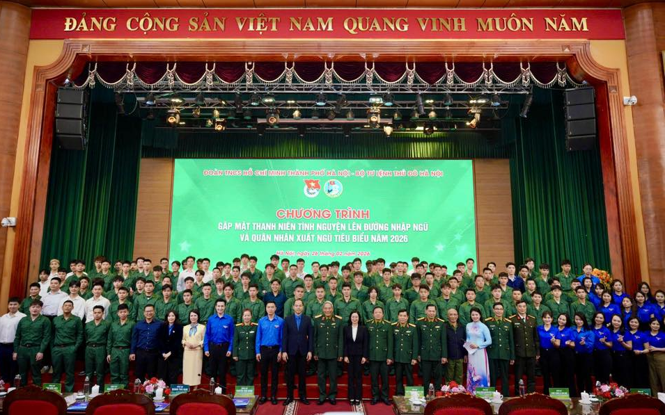 Buổi gặp mặt là hoạt động ý nghĩa nhằm khích lệ tinh thần xung kích của tuổi trẻ Thủ đô, đồng thời thực hiện tốt chính sách hậu phương quân đội, động viên các tân binh vững tin lên đường thực hiện nghĩa vụ thiêng liêng với Tổ quốc.