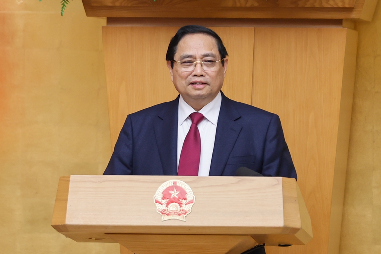 Thủ tướng Phạm Minh Chính: Xây dựng luật phải phân cấp, phân quyền tối đa, cắt giảm mọi thủ tục rườm rà- Ảnh 2.