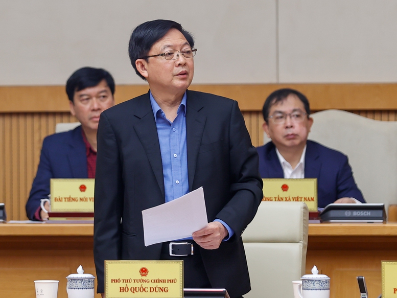 Thủ tướng Phạm Minh Chính: Xây dựng luật phải phân cấp, phân quyền tối đa, cắt giảm mọi thủ tục rườm rà- Ảnh 6.