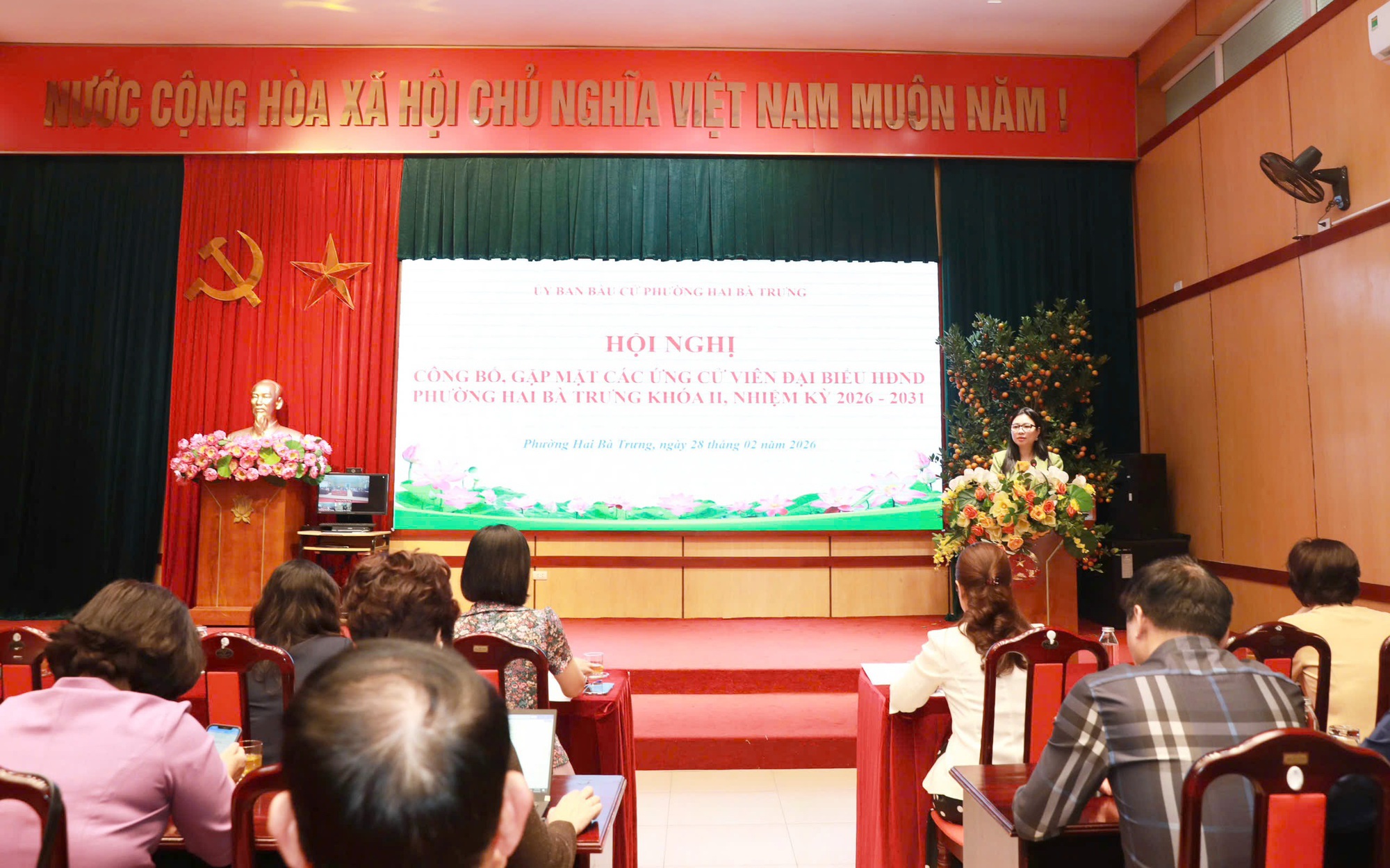 Quang cảnh hội nghị