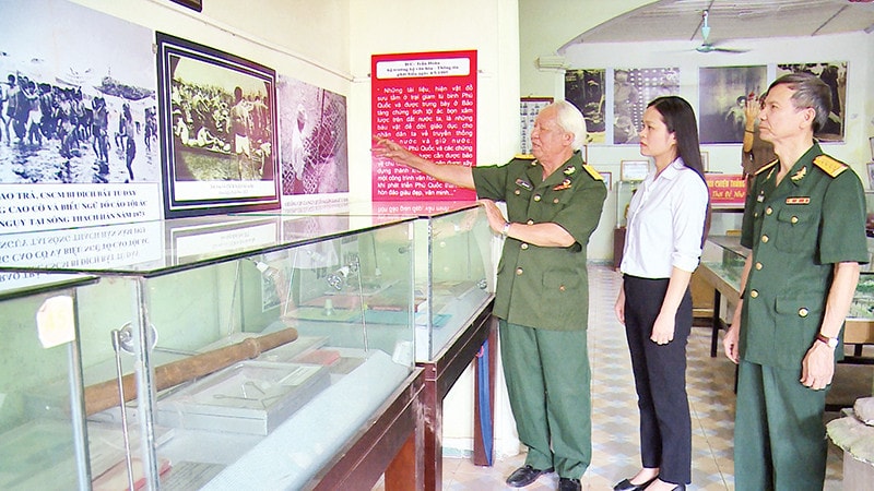 Người giữ lửa Đảng nơi “địa chỉ đỏ” đặc biệt- Ảnh 2.