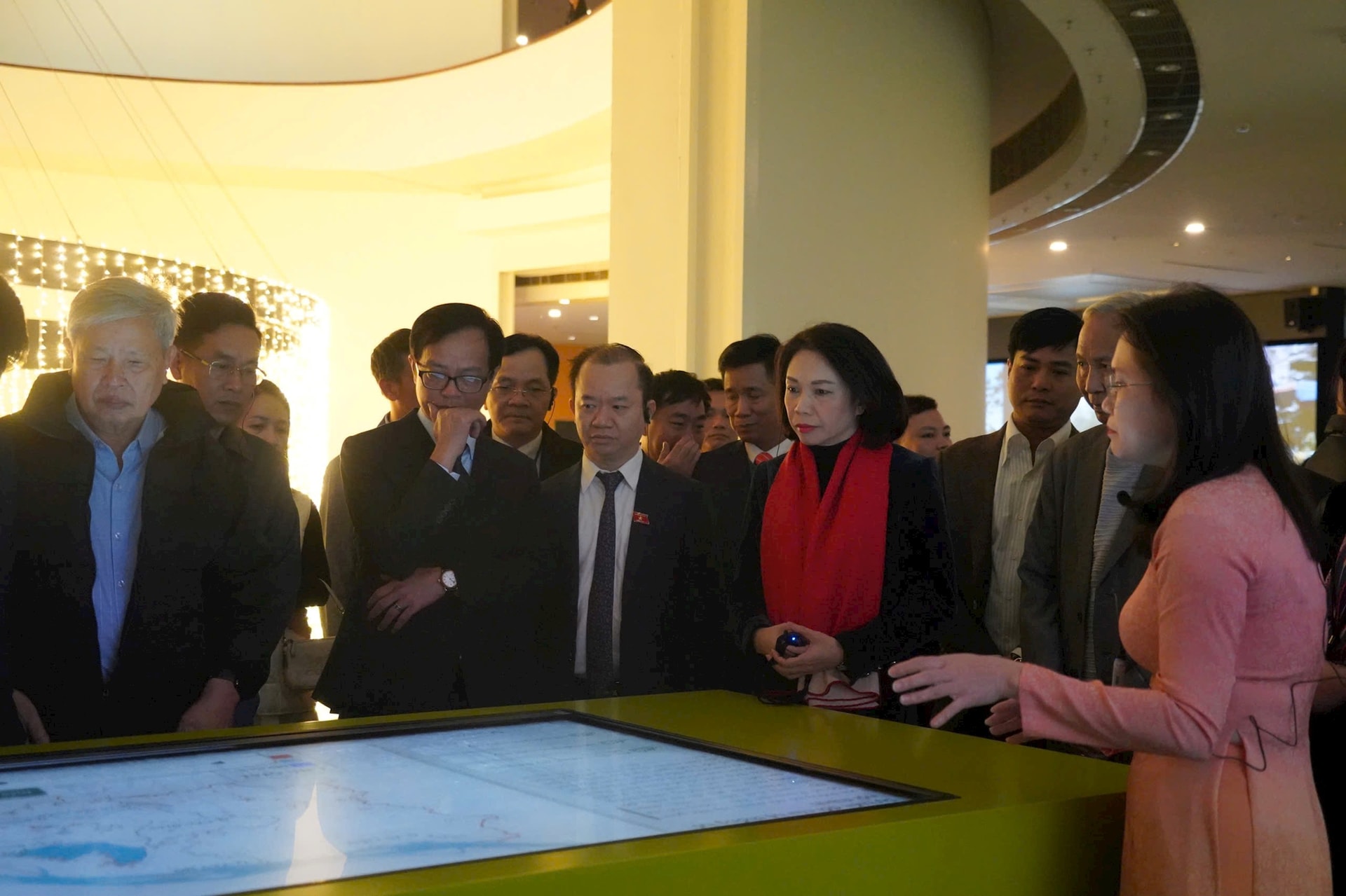 Bảo tàng Hà Nội ra mắt trưng bày chuyên đề “Long Mã khai văn” chào Xuân Bính Ngọ 2026- Ảnh 3.