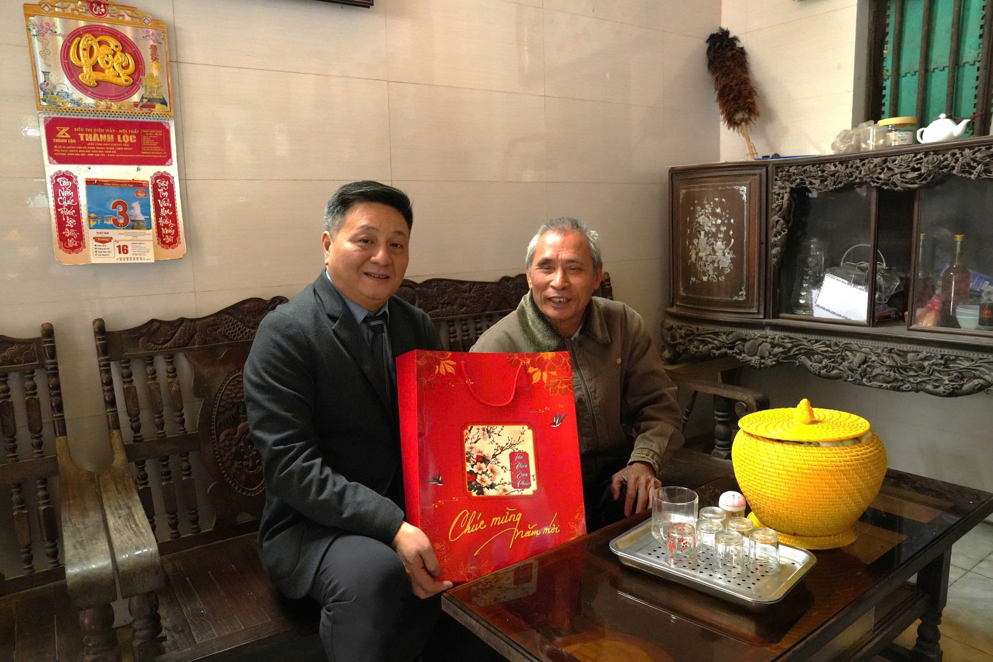 Xã Thanh Oai thăm, tặng quà nhân dịp Tết Nguyên đán Bính Ngọ- Ảnh 7.