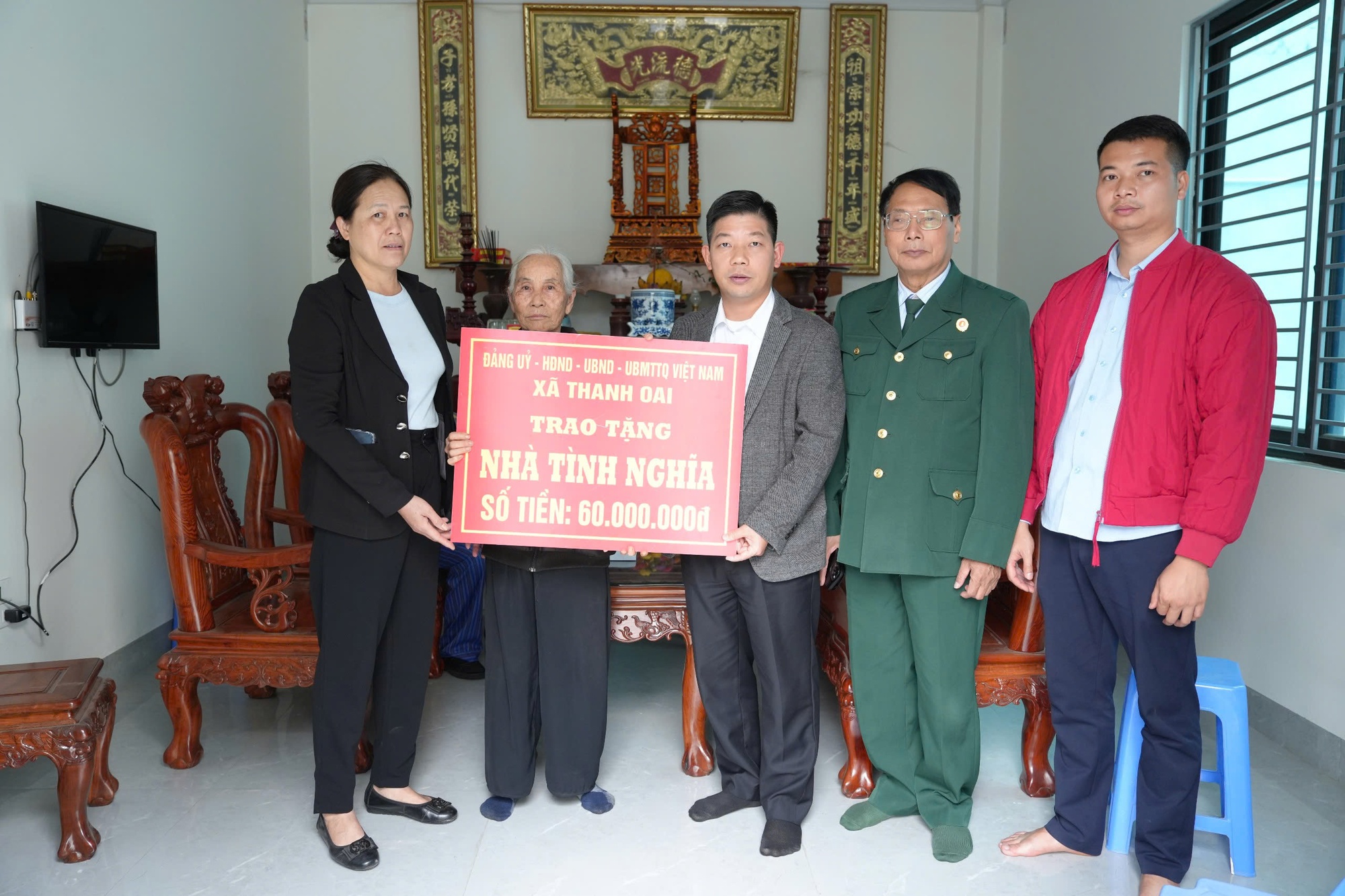 Xã Thanh Oai thăm, tặng quà nhân dịp Tết Nguyên đán Bính Ngọ- Ảnh 18.