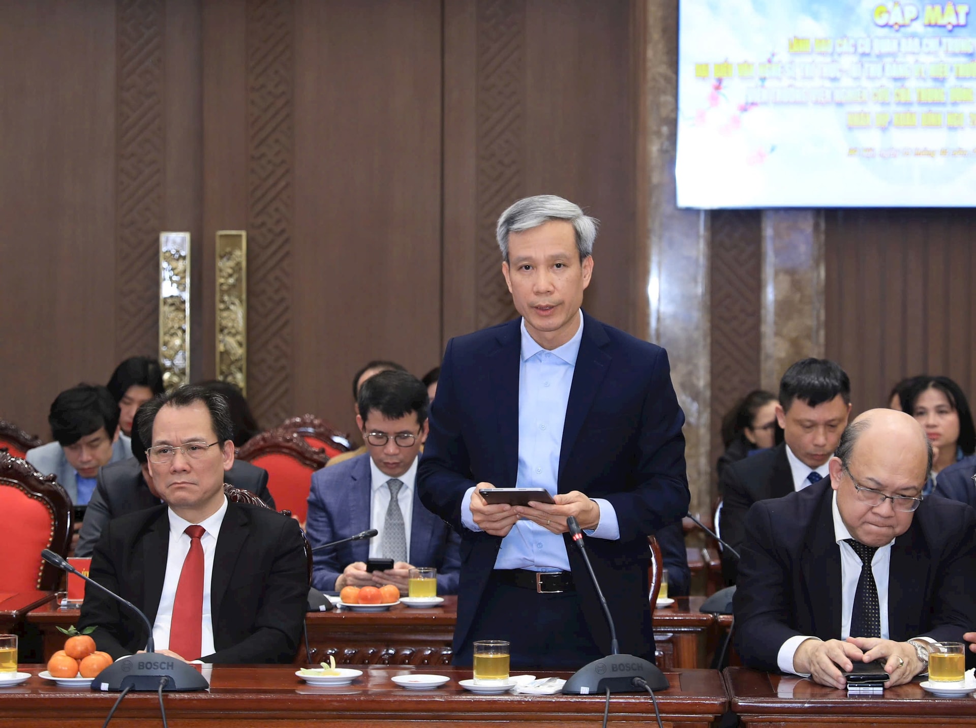 Tạo mọi điều kiện thuận lợi nhất để các nhà khoa học, trí thức, chuyên gia đồng hành phát triển Thủ đô Hà Nội- Ảnh 4.