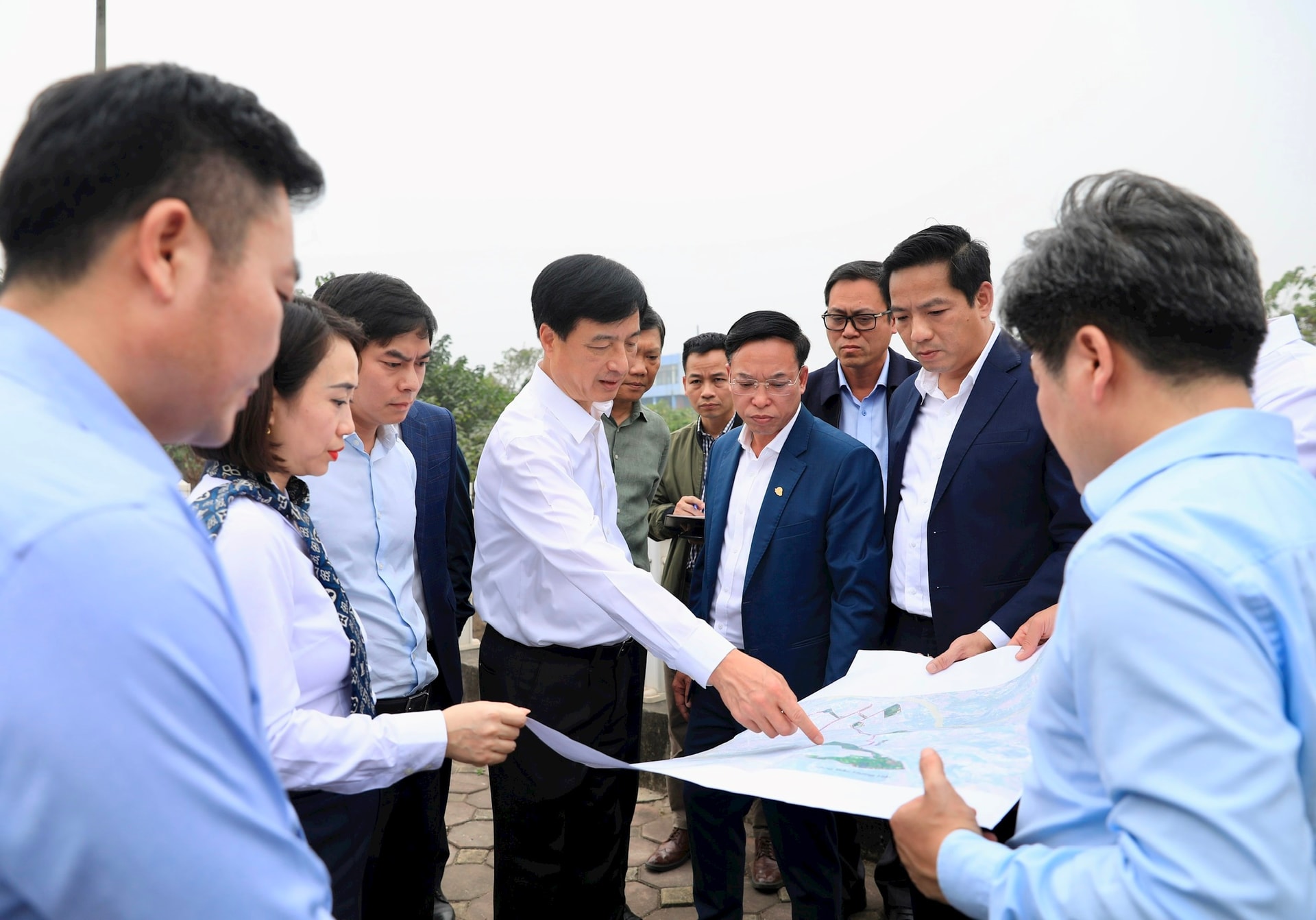 Tăng cường phối hợp liên vùng trong giải quyết các điểm nghẽn trên địa bàn Thủ đô- Ảnh 1.