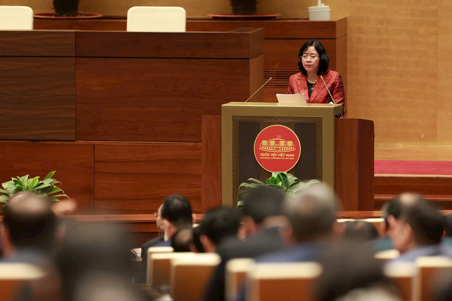 Tiếp tục khẳng định, làm sâu sắc hơn vai trò trung tâm, chủ thể của Nhân dân trong sự nghiệp phát triển đất nước- Ảnh 1.