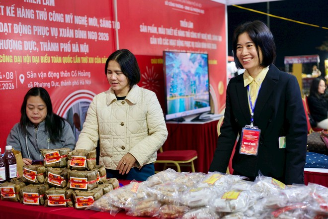 Phuong Duc Commune opens Binh Ngo spring handicraft exhibition promoting craft villages- Ảnh 2.