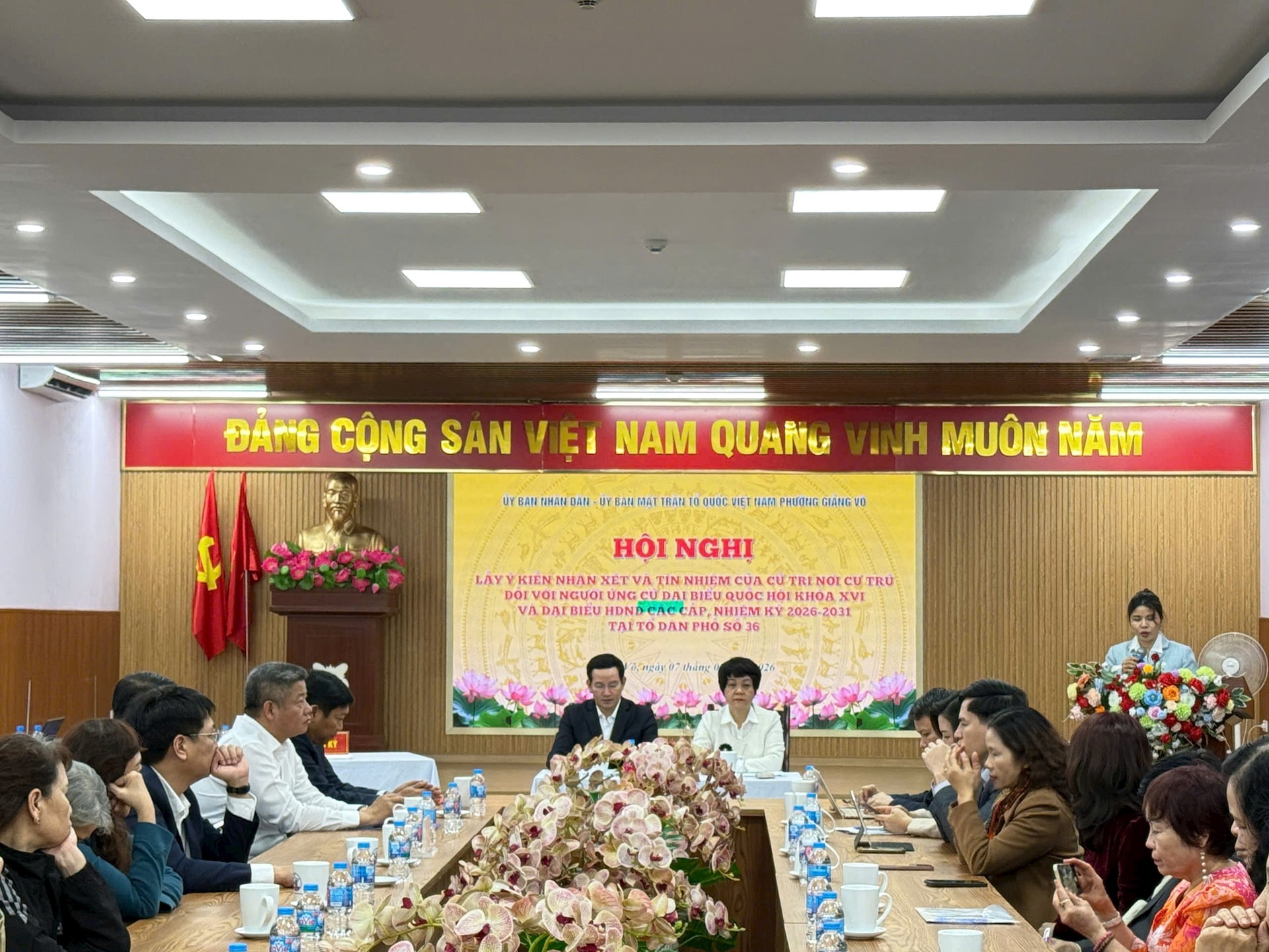 100% cử tri nơi cư trú nhất trí giới thiệu đồng chí Vũ Đại Thắng ứng cử đại biểu HĐND Thành phố- Ảnh 6.