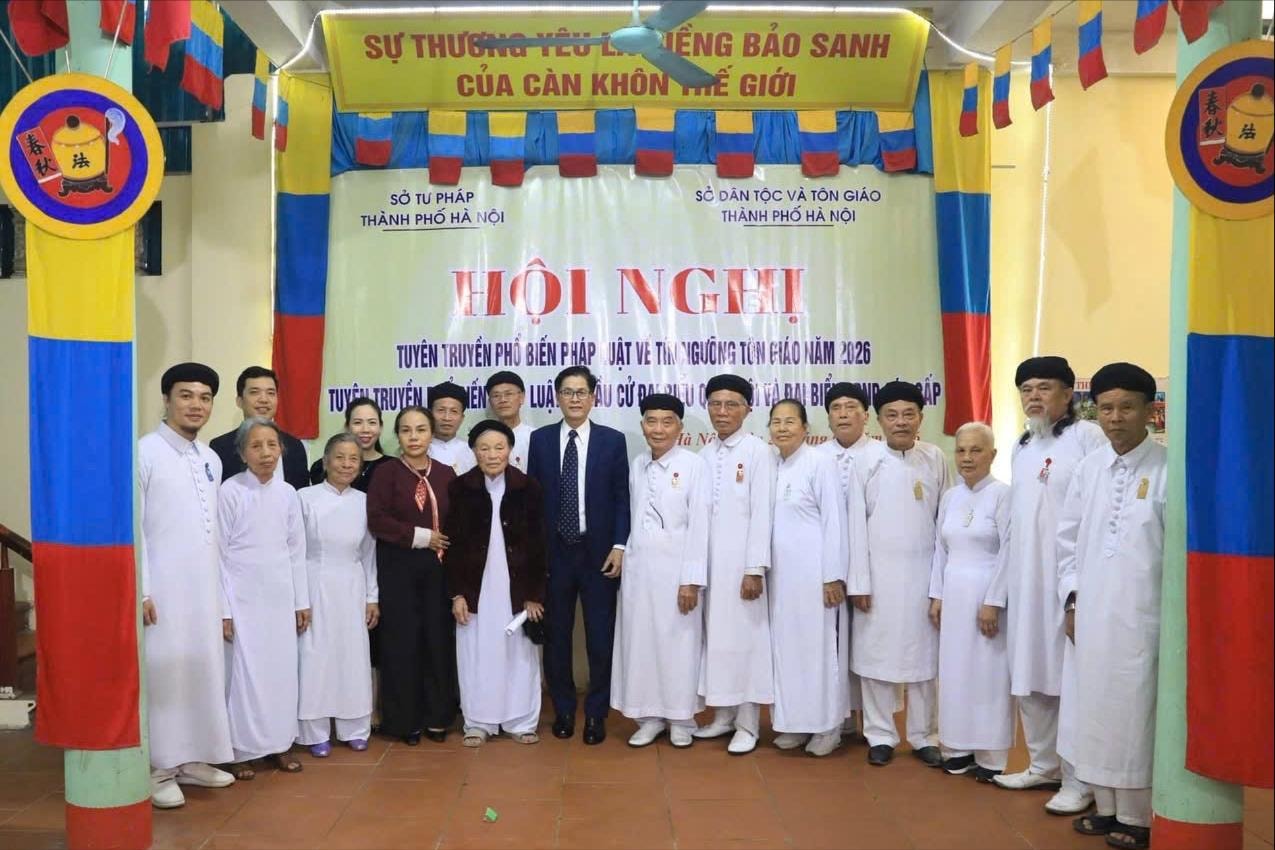 Đẩy mạnh tuyên truyền pháp luật bầu cử cho đồng bào tôn giáo- Ảnh 1.