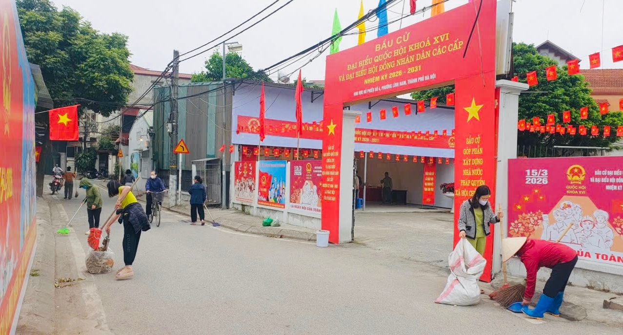 Phường Lĩnh Nam: Đồng loạt tổng vệ sinh môi trường chào mừng ngày bầu cử- Ảnh 4.