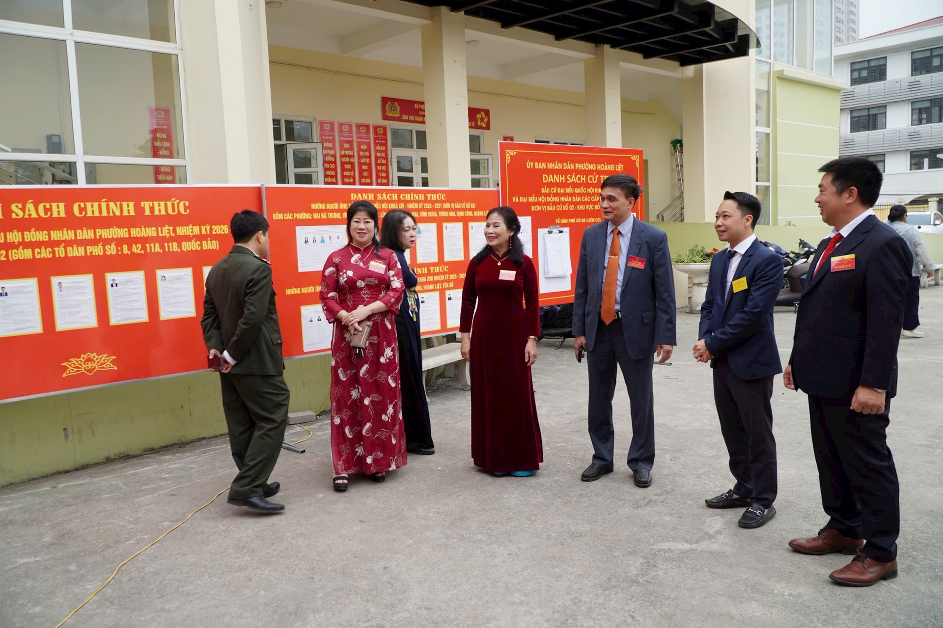 Hơn 38.000 cử tri phường Hoàng Liệt thực hiện quyền và nghĩa vụ công dân- Ảnh 1.