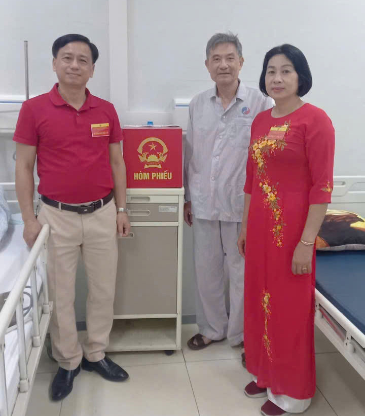 Phường Hoàng Liệt: Tỷ lệ cử tri đi bầu đạt 99,97%- Ảnh 3.