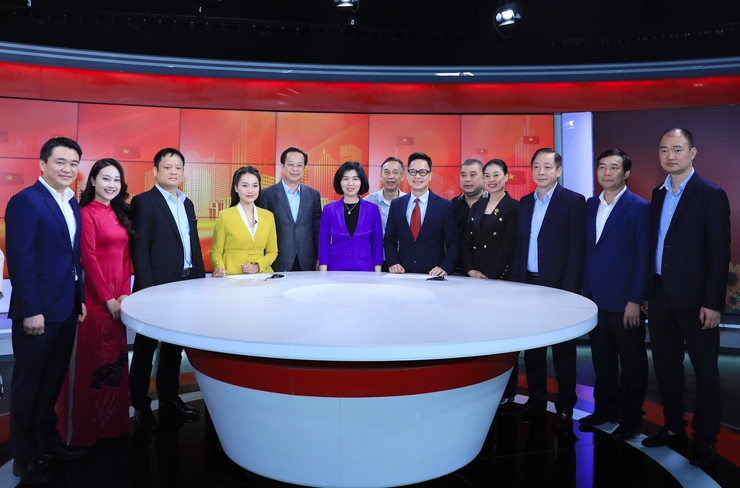 Hanoi People's Council chairwoman reviews media coverage and public communication for national election- Ảnh 2.