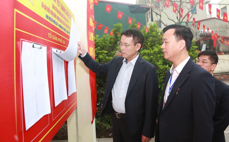 Hanoi wards intensify preparations to ensure safe, lawful and democratic election organization- Ảnh 2.