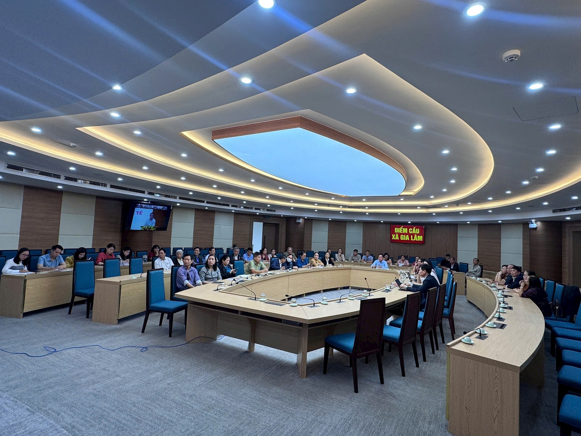 Thông tin thời sự tới hệ thống Mặt trận thành phố Hà Nội- Ảnh 2.