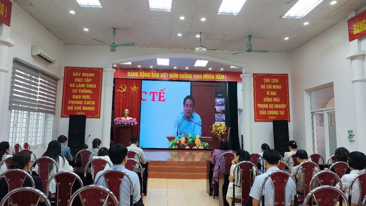 Thông tin thời sự tới hệ thống Mặt trận thành phố Hà Nội- Ảnh 3.