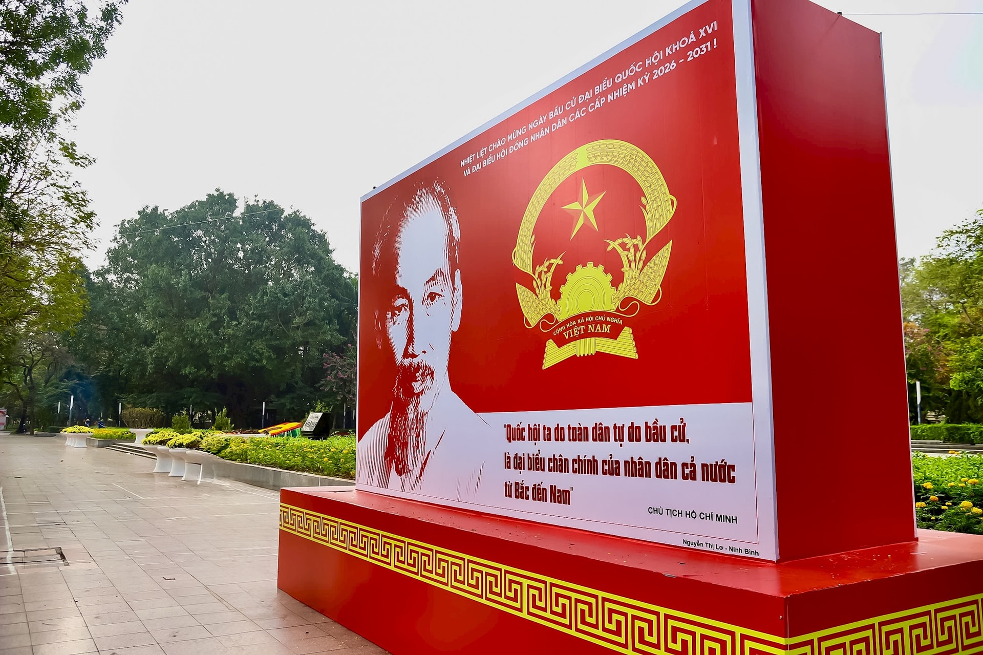 Hà Nội trang hoàng rực rỡ, sẵn sàng cho cuộc bầu cử đại biểu Quốc hội và HĐND các cấp- Ảnh 5.