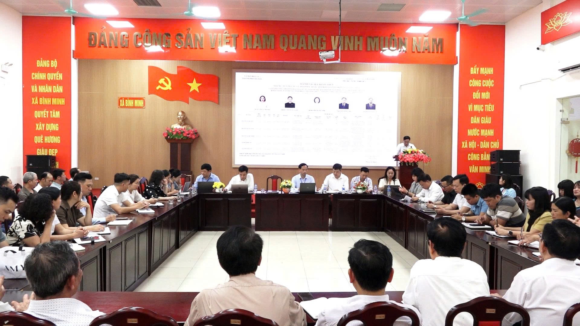 Xã Bình Minh: Tăng cường tuyên truyền bầu cử Đại biểu Quốc hội và HĐND các cấp- Ảnh 1.