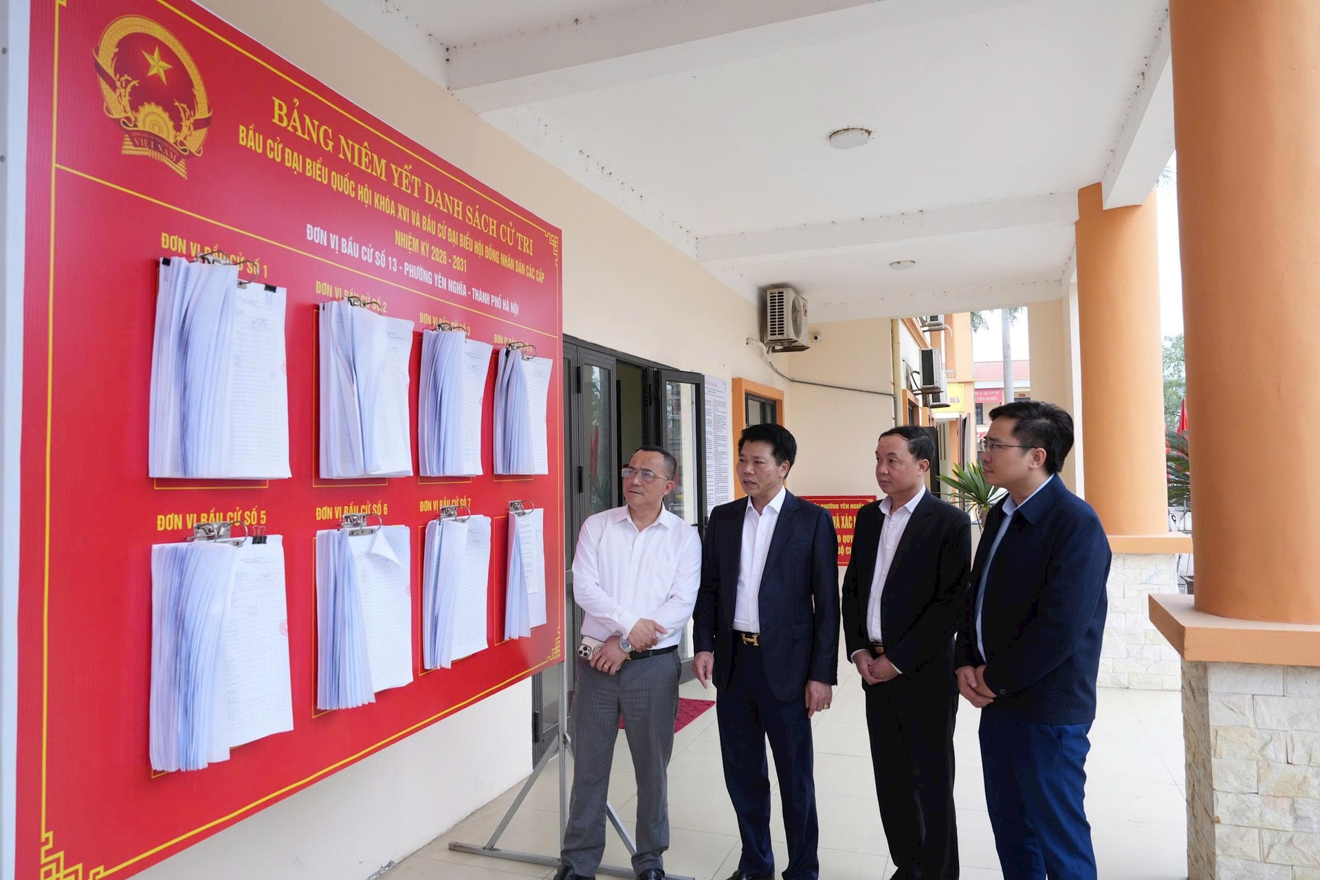 Phường Yên Nghĩa rực rỡ cờ hoa, sẵn sàng cho ngày hội lớn- Ảnh 7.