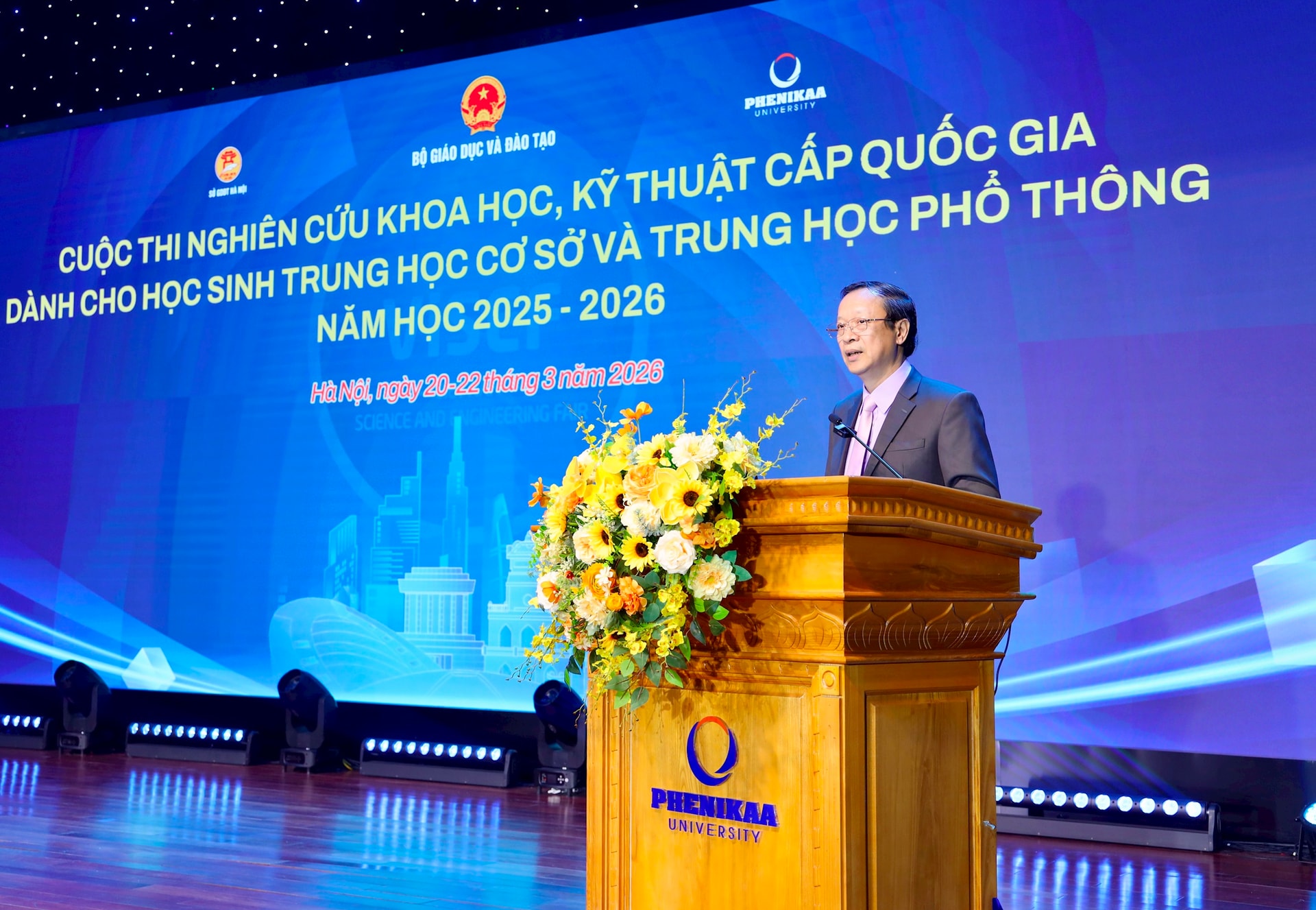 Khai mạc Cuộc thi Nghiên cứu khoa học, kỹ thuật cấp quốc gia dành cho học sinh- Ảnh 6.