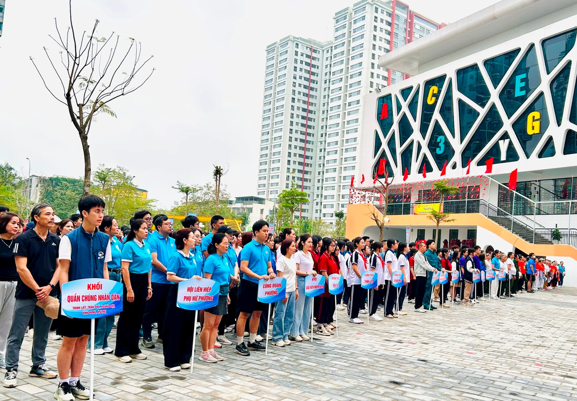 Phường Hoàng Mai khai mạc Ngày chạy Olympic và Giải chạy Hànộimới - Vì hòa bình- Ảnh 1.
