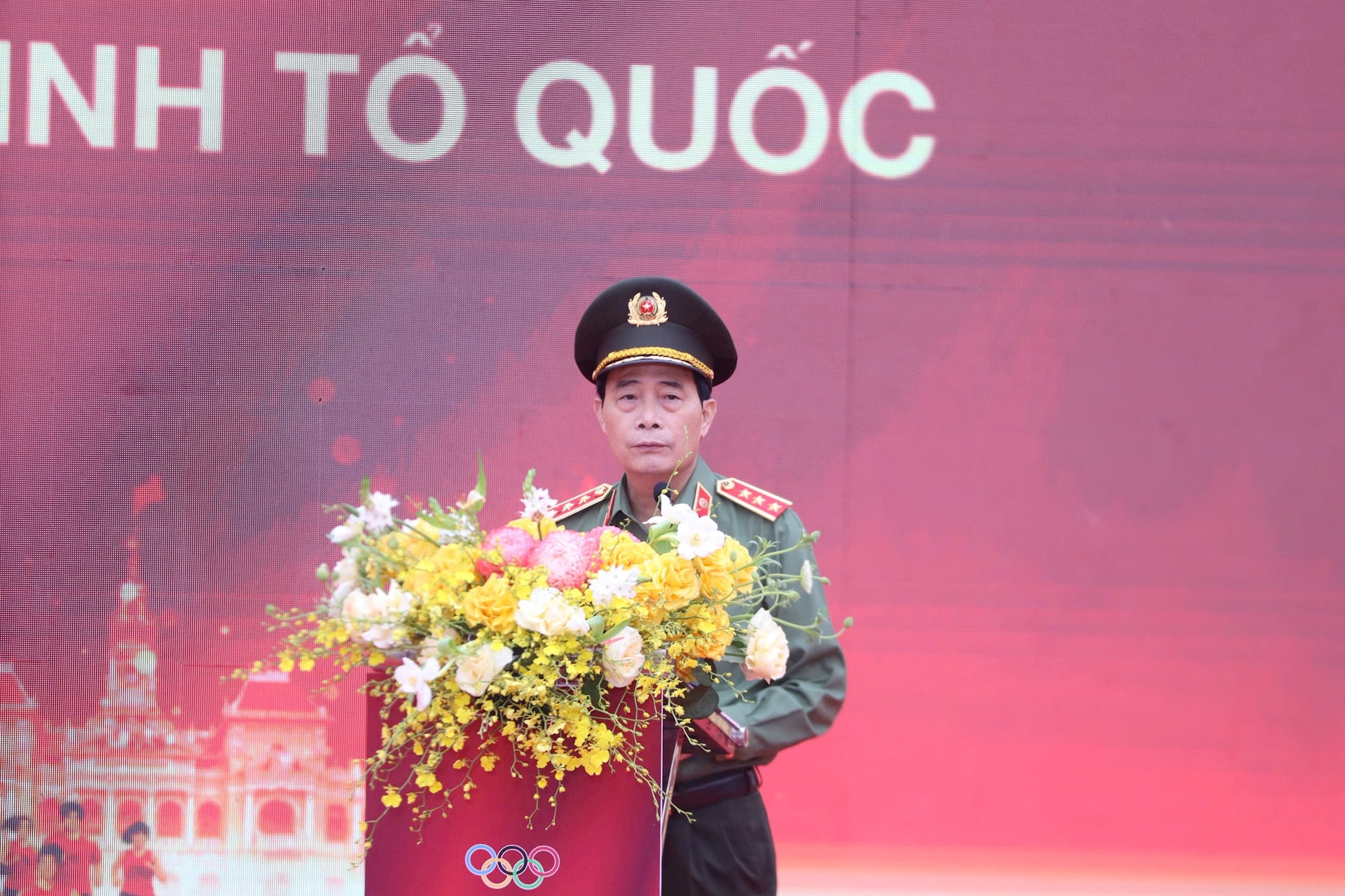 Hơn 17.000 người tham gia “Ngày chạy Olympic 2026: Vì sức khỏe toàn dân - Vì an ninh Tổ quốc”- Ảnh 3.