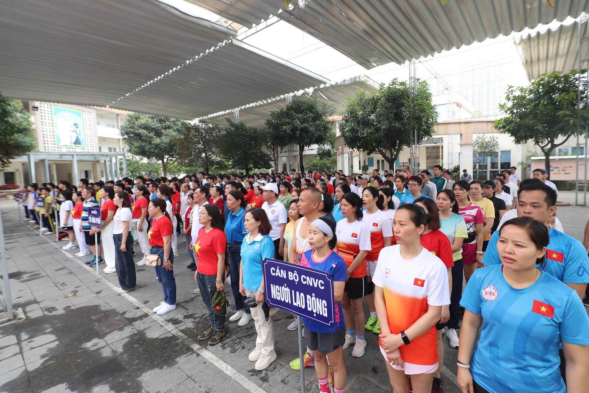 Phường Dương Nội: Phát động Ngày chạy Olympic vì sức khỏe toàn dân- Ảnh 2.