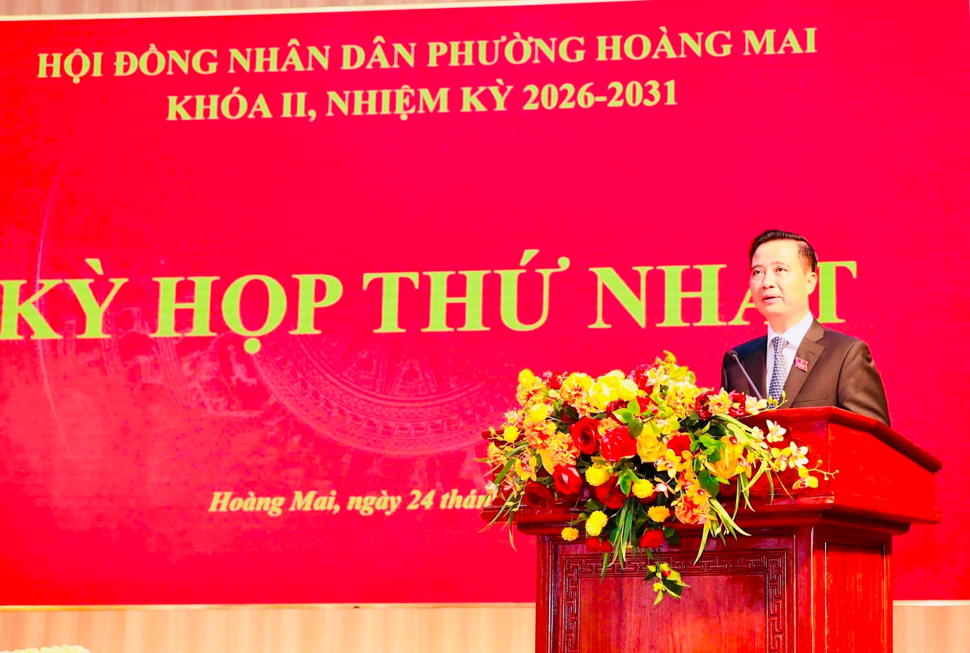 Khai mạc Kỳ họp thứ Nhất, HĐND phường Hoàng Mai khóa II, nhiệm kỳ 2026-2031- Ảnh 1.