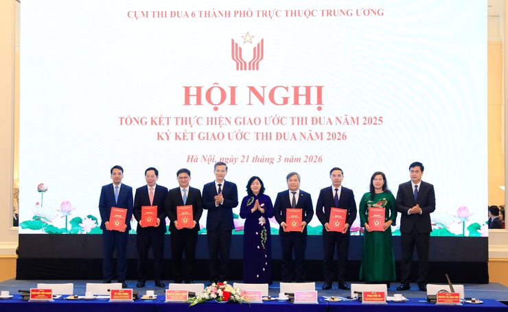 Hanoi promotes substantive emulation efforts to drive sustainable development and innovation forward- Ảnh 3.