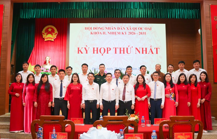 Quốc Oai tổ chức thành công Kỳ họp thứ nhất HĐND xã khóa II, nhiệm kỳ 2026-2031- Ảnh 8.