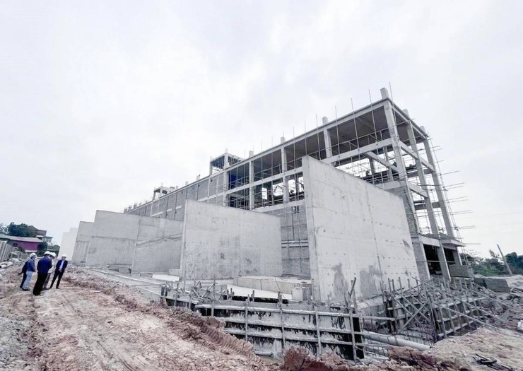 EVNHANOI accelerates key power grid projects to strengthen capital's electricity supply- Ảnh 2.