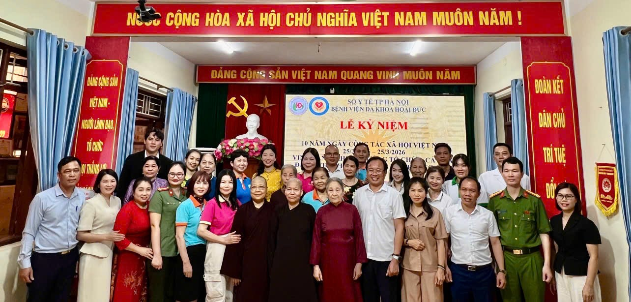 Đẩy mạnh chuyển đổi số trong công tác xã hội tại Bệnh viện Đa khoa Hoài Đức: Dấu ấn 10 năm phát triển- Ảnh 3.