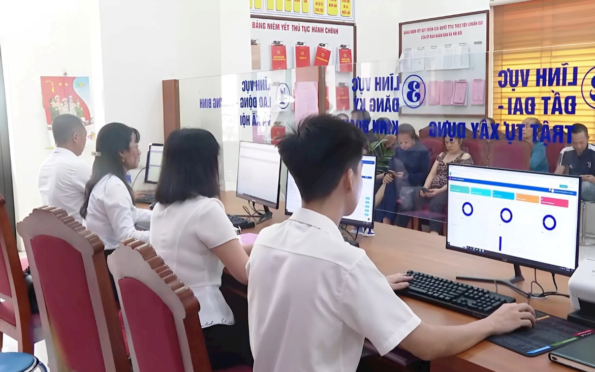 Xã Vĩnh Thanh phát động phong trào thi đua “Cải cách hành chính đồng bộ - Chính quyền phục vụ nhân dân” giai đoạn 2026 – 2030