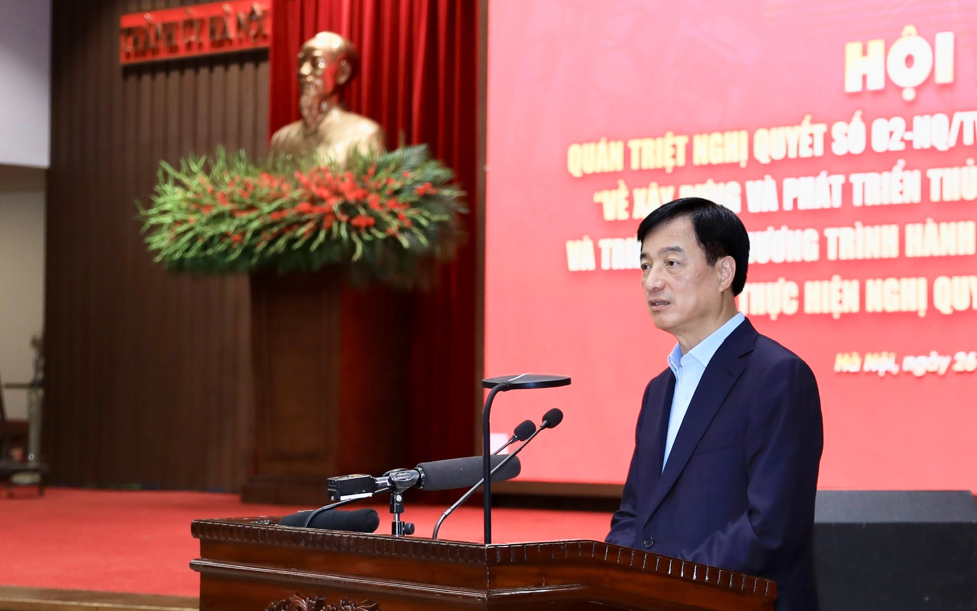 Bí thư Thành ủy Hà Nội Nguyễn Duy Ngọc phát biểu kết luận Hội nghị.