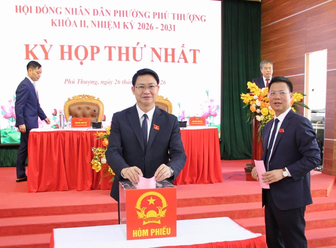 Kỳ họp thứ Nhất HĐND phường Phú Thượng quyết nghị nhiều nội dung quan trọng thuộc thẩm quyền- Ảnh 3.