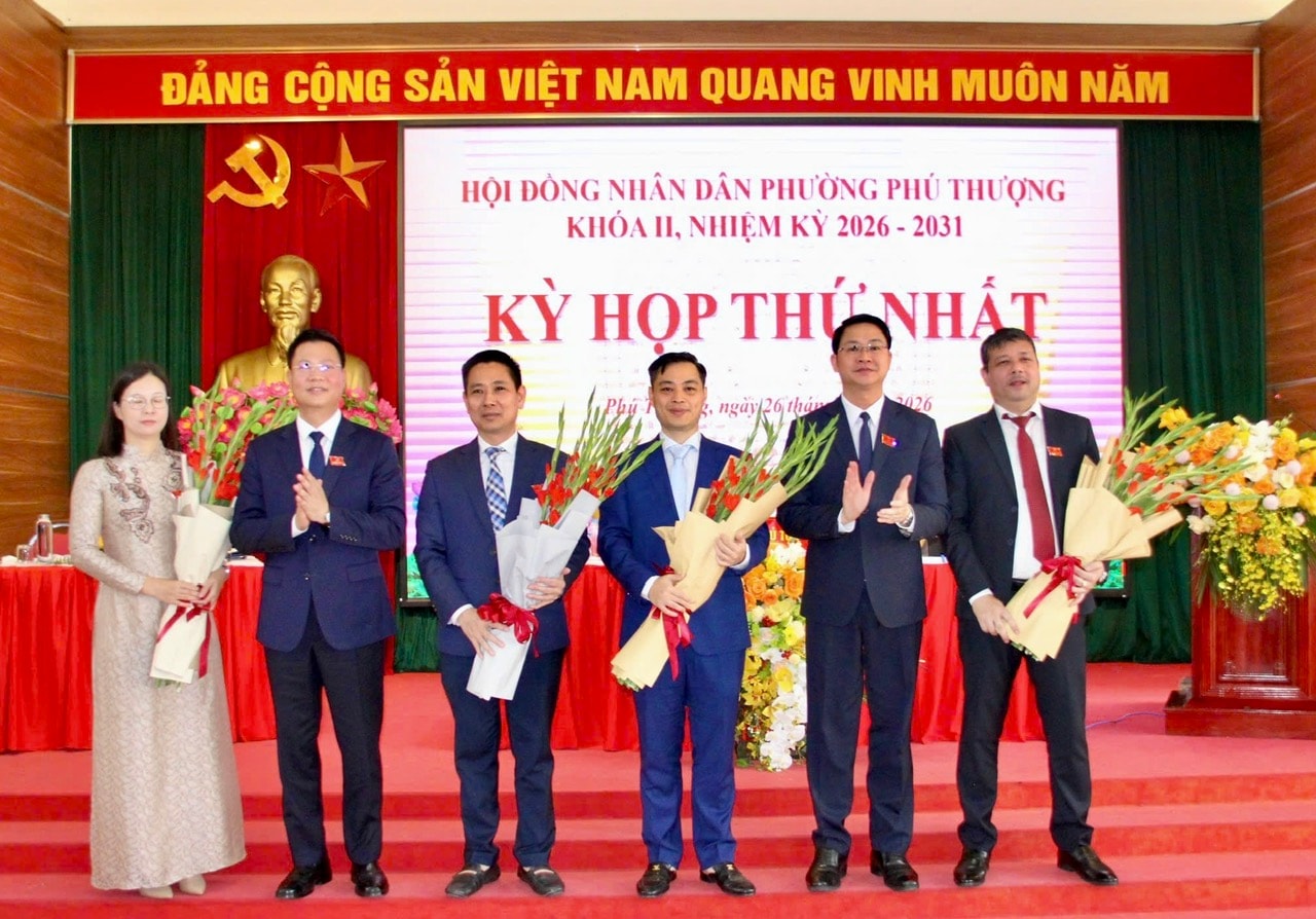 Kỳ họp thứ Nhất HĐND phường Phú Thượng quyết nghị nhiều nội dung quan trọng thuộc thẩm quyền- Ảnh 5.