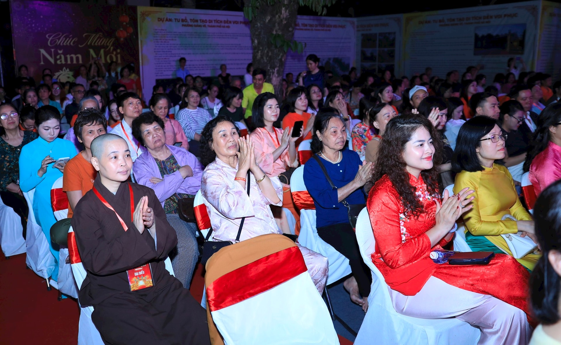 “Hào khí Thăng Long - Linh thiêng Tây trấn”- Ảnh 10.