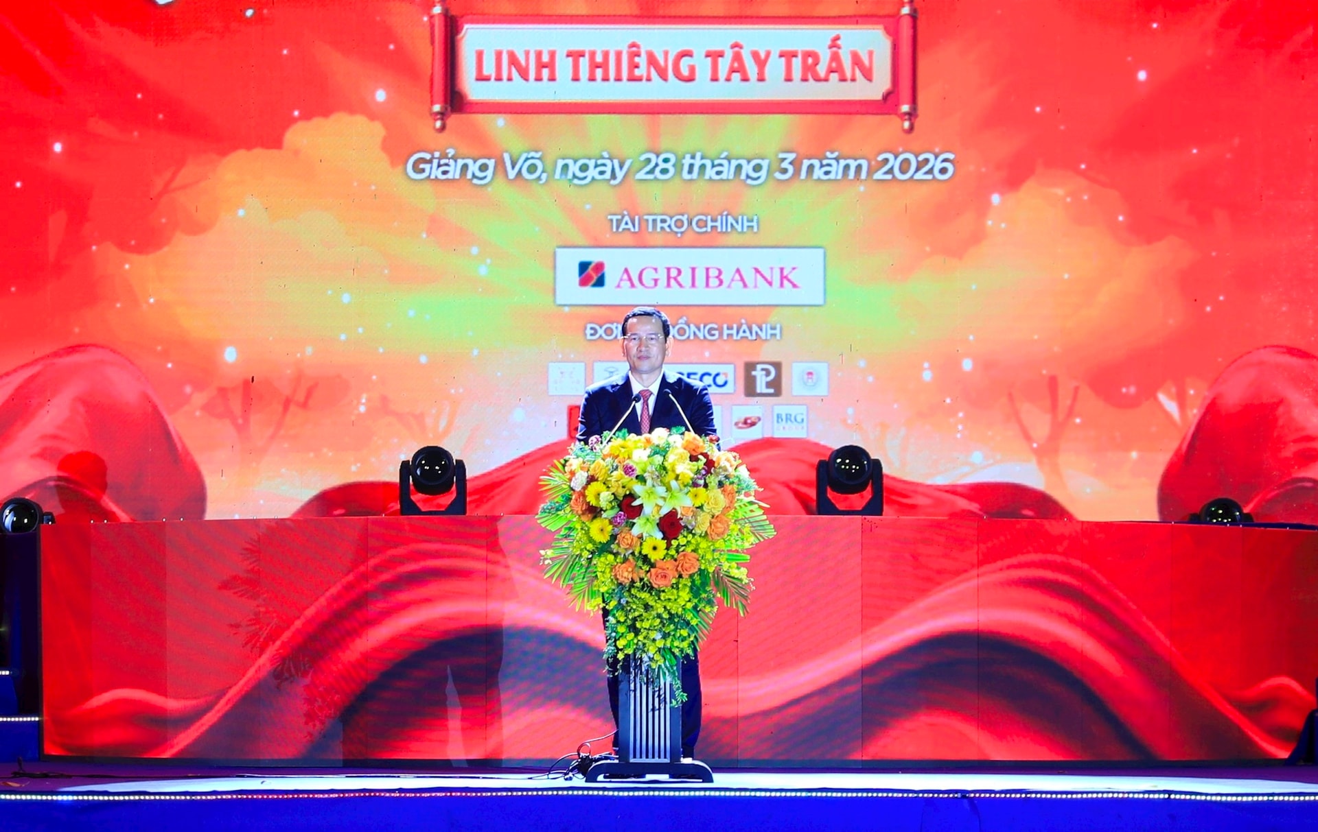“Hào khí Thăng Long - Linh thiêng Tây trấn”- Ảnh 4.