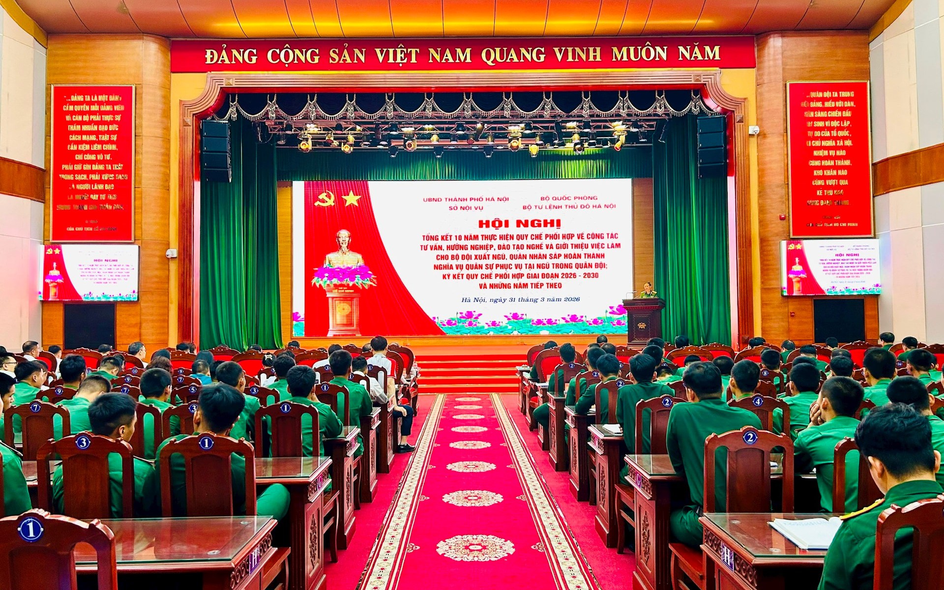 Quang cảnh Hội nghị