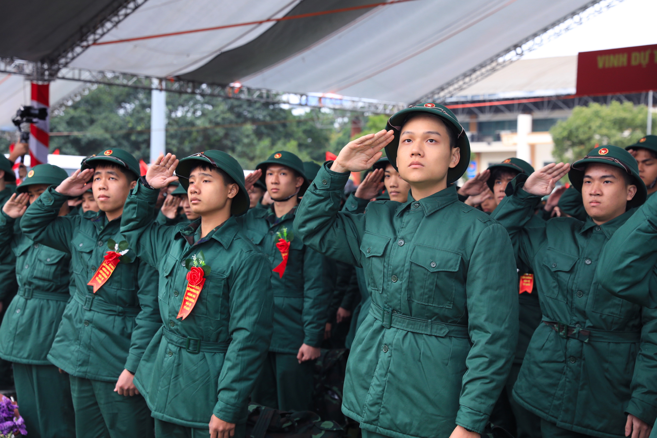 Hanoi launches enlistment day at Defense Area No. 5- Ảnh 8.