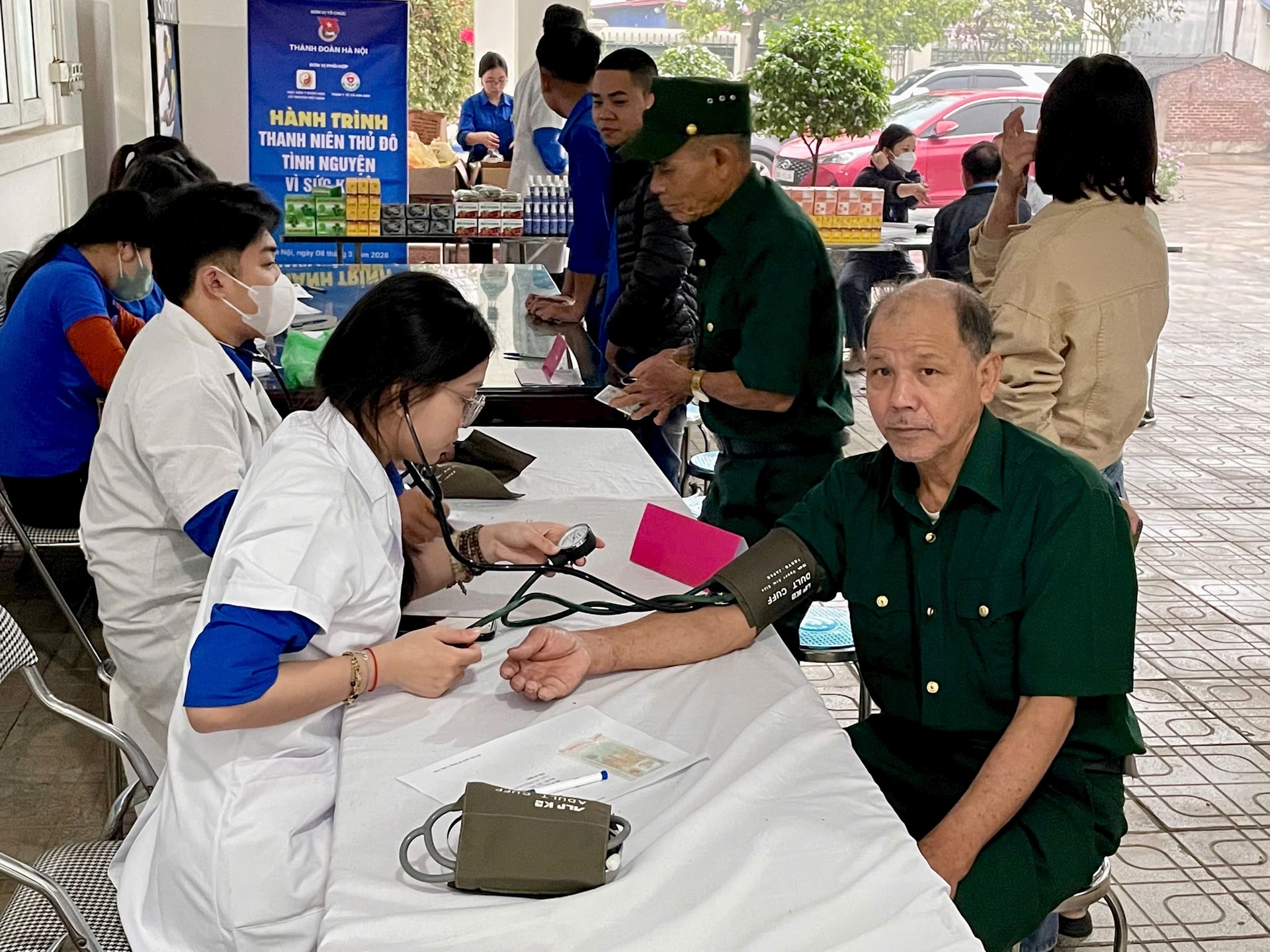 Hành trình Thanh niên Thủ đô vì sức khỏe cộng đồng- Ảnh 1.